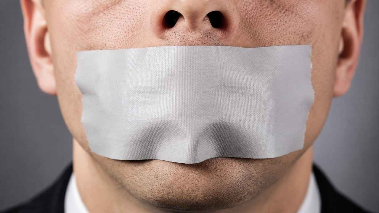 How to Stay Calm When Words Hurt Your Feelings