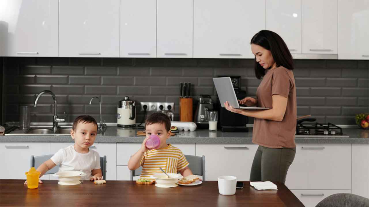Tips for Balancing Work and Family More Effectively and Harmoniously
