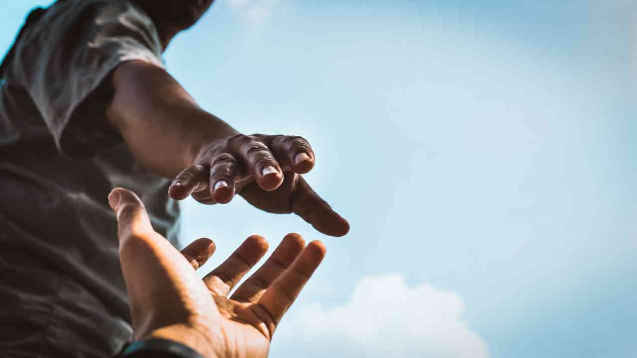 Learning to Stop Saving People Who Refuse to Change